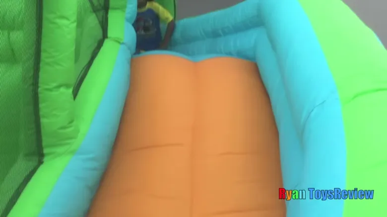 Ryan's World